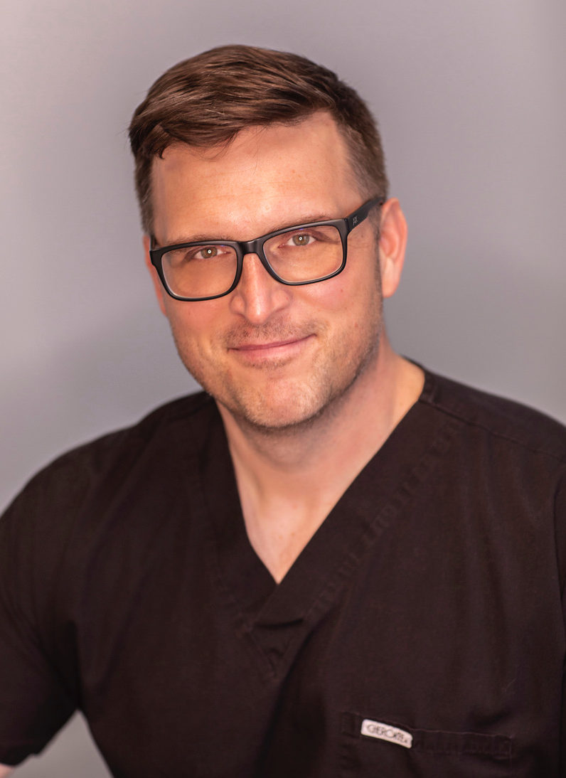  Andre Couture, DO, Joins Advanced Vein Center